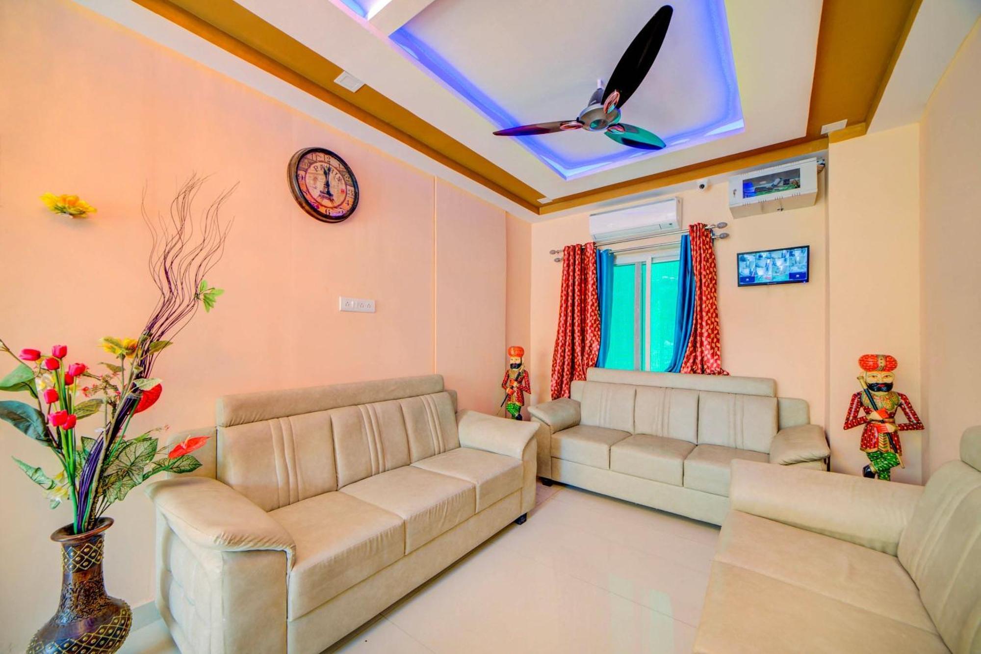 Super Hotel O White Ridge Sururnagar Ngoại thất bức ảnh