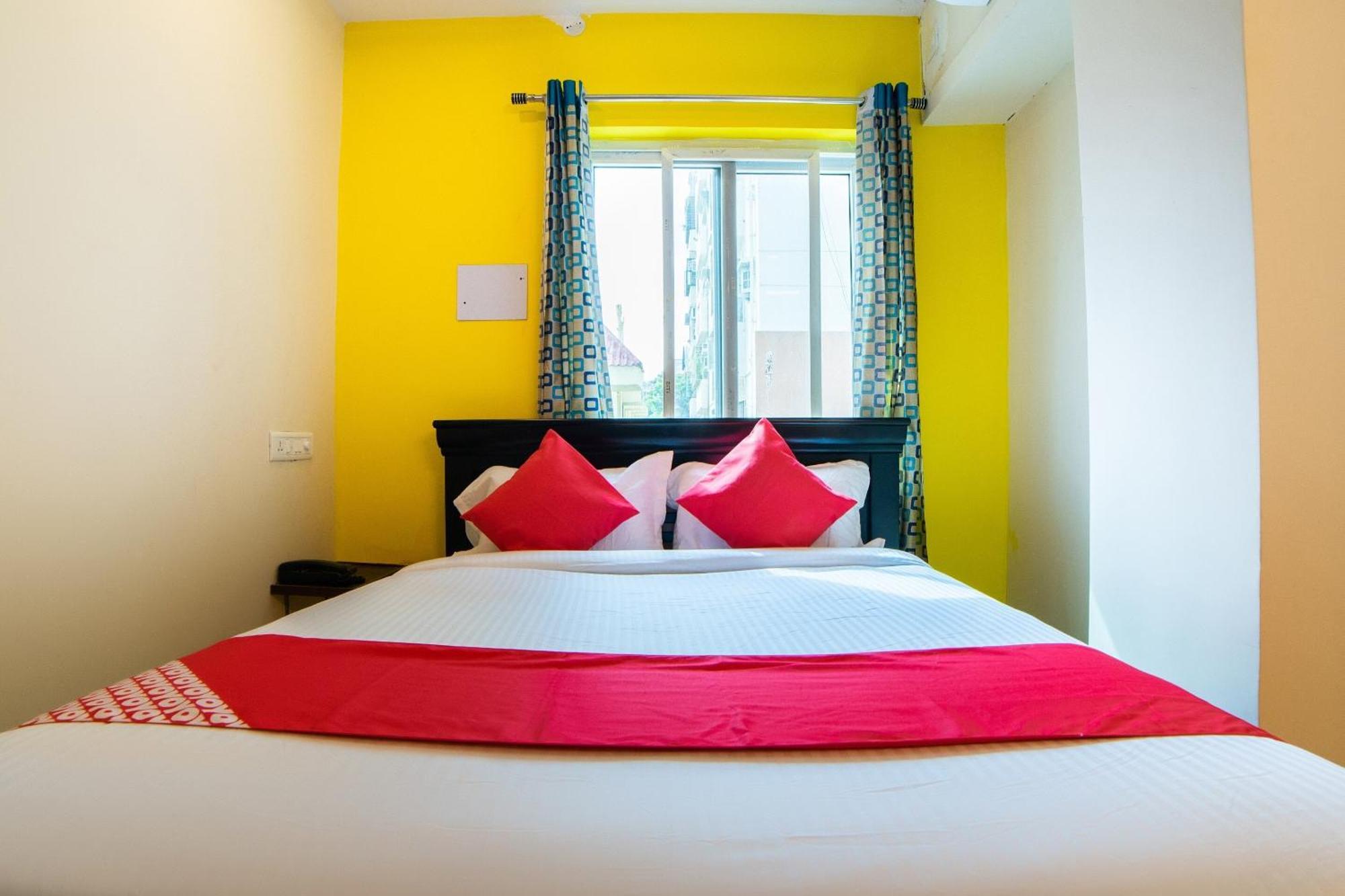 Super Hotel O White Ridge Sururnagar Ngoại thất bức ảnh