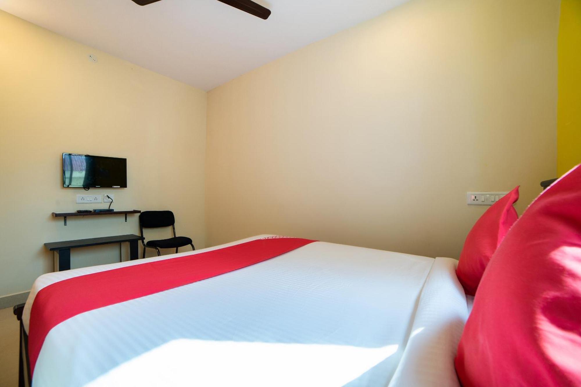 Super Hotel O White Ridge Sururnagar Ngoại thất bức ảnh